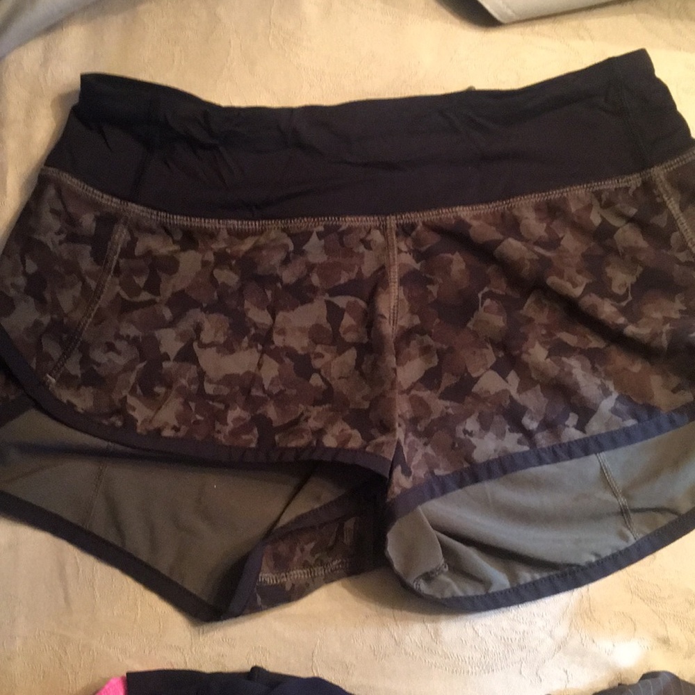 Lulu speed shorts mystic jungle size 2